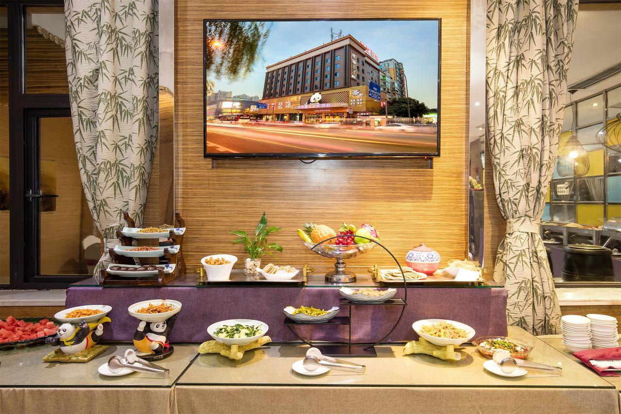 Chengdu Panda Prince Culture Hotel Екстериор снимка