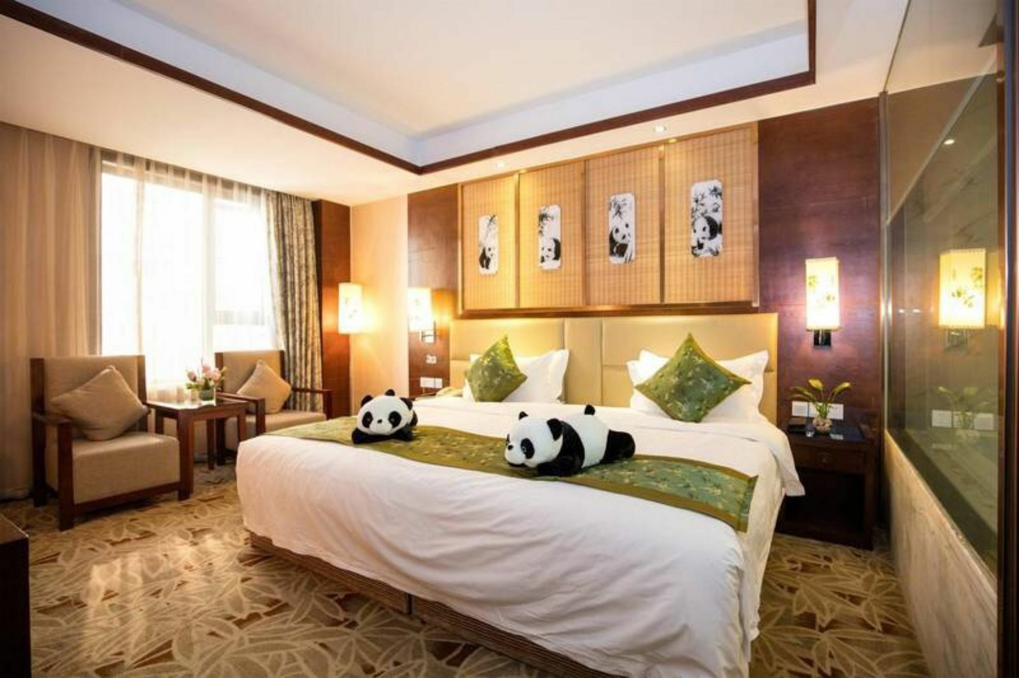 Chengdu Panda Prince Culture Hotel Екстериор снимка