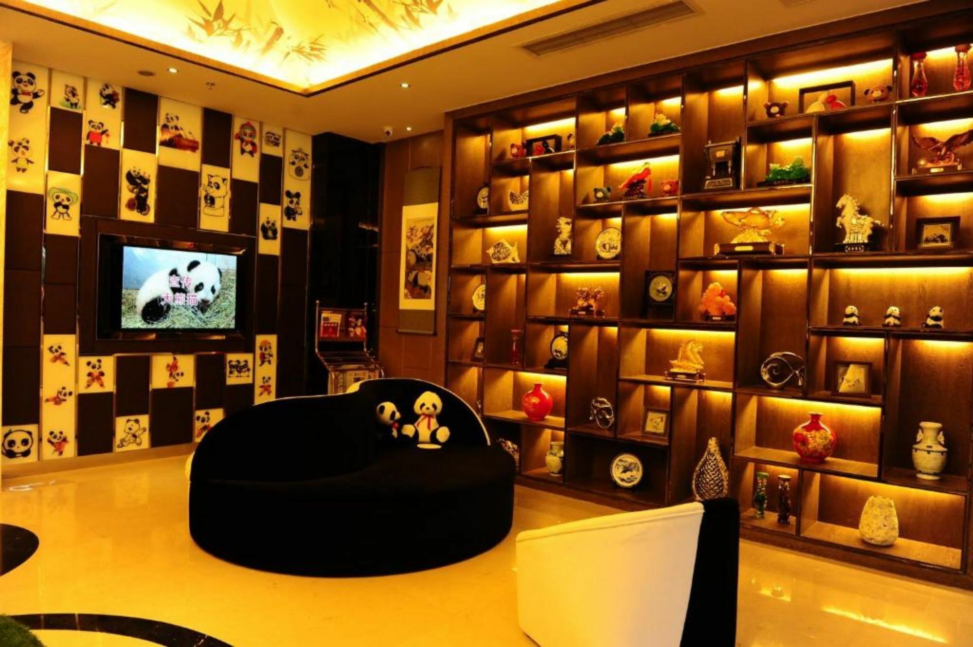 Chengdu Panda Prince Culture Hotel Екстериор снимка